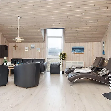 Holiday home Xii *